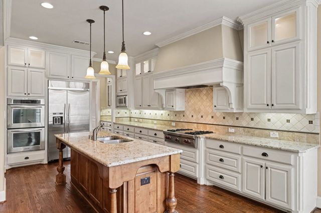 408 Blue Ridge Court, Allen, TX 75013