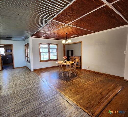 609 6th Street, Moody, TX 76557