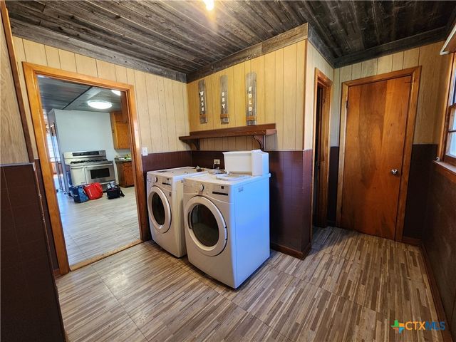 609 6th Street, Moody, TX 76557