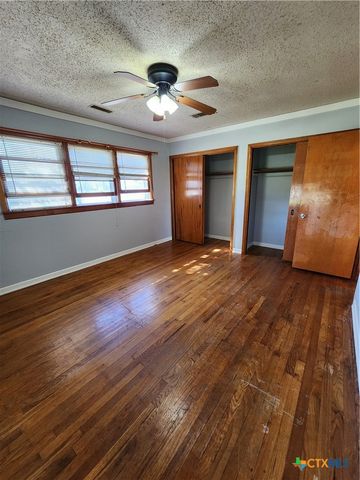 609 6th Street, Moody, TX 76557