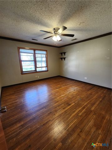 609 6th Street, Moody, TX 76557