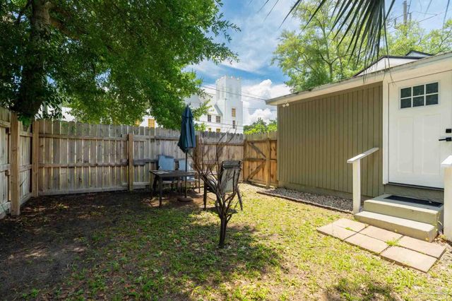 602 W Jackson St, Pensacola, FL 32501