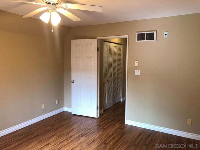 7425 Charmant Dr 2912, San Diego, CA 92122