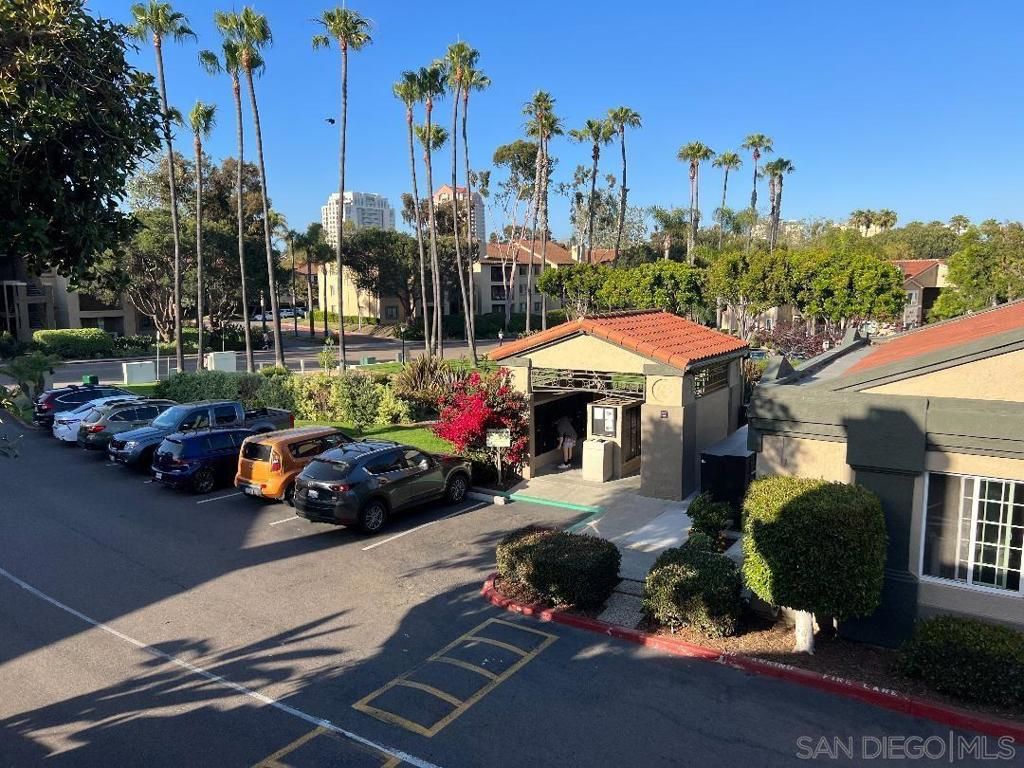 7425 Charmant Dr 2912, San Diego, CA 92122