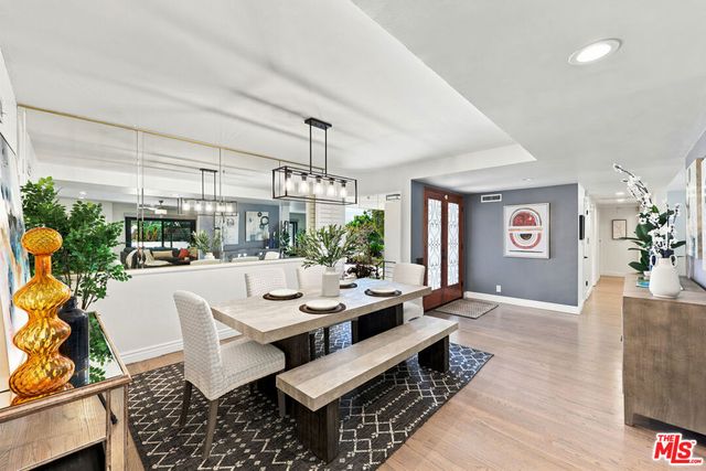 6511 Wooster Avenue, Ladera Heights, CA 90056