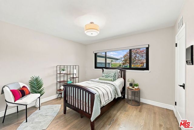 6511 Wooster Avenue, Ladera Heights, CA 90056