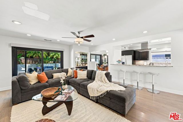 6511 Wooster Avenue, Ladera Heights, CA 90056