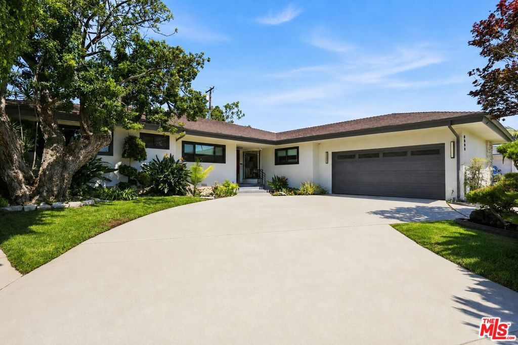 6511 Wooster Avenue, Ladera Heights, CA 90056