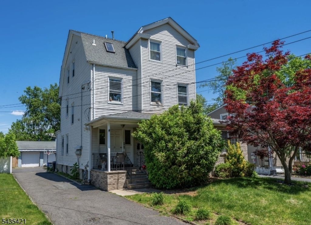 21 Fitzherbert Street, Bloomfield Twp., NJ 07003