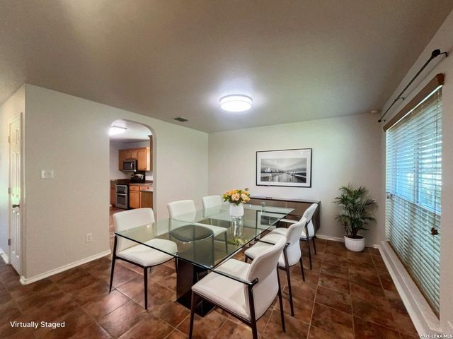 10810 Arabian Sands, San Antonio, TX 78254