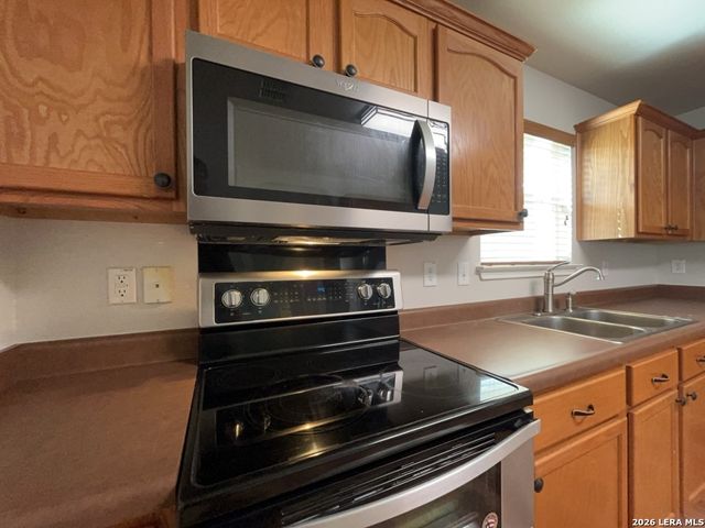 10810 Arabian Sands, San Antonio, TX 78254