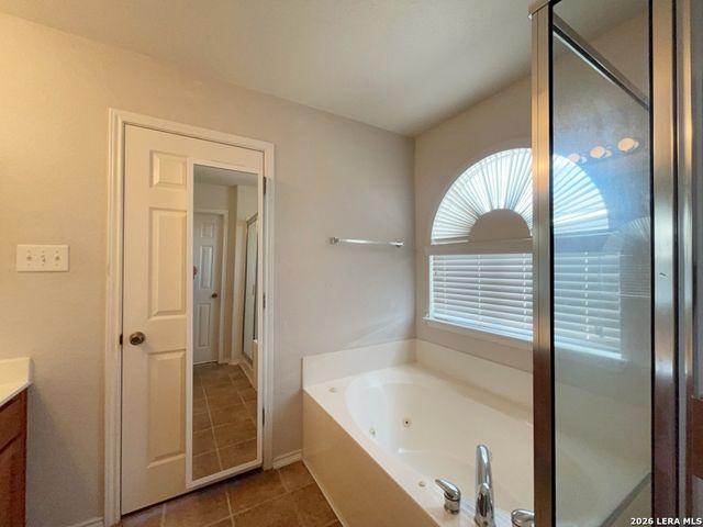 10810 Arabian Sands, San Antonio, TX 78254