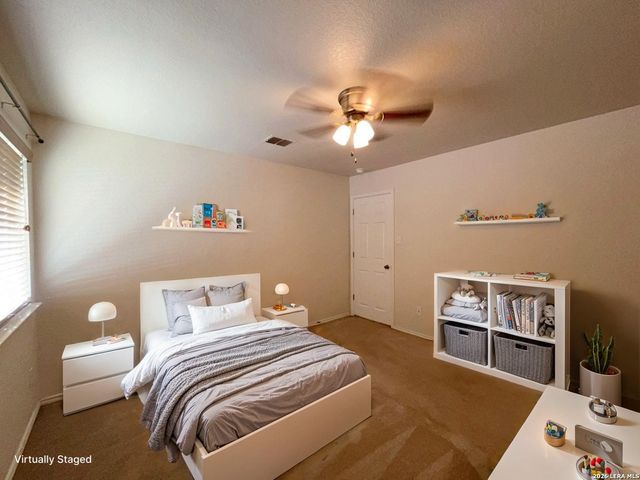 10810 Arabian Sands, San Antonio, TX 78254