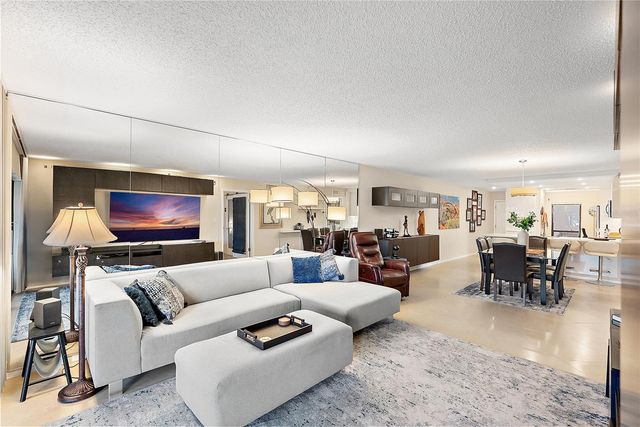 4780 BRITTANY DRIVE S 11, St Petersburg, FL 33715