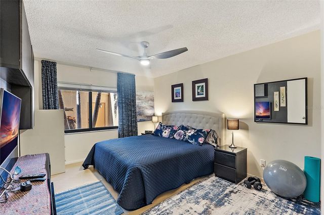 4780 BRITTANY DRIVE S 11, St Petersburg, FL 33715