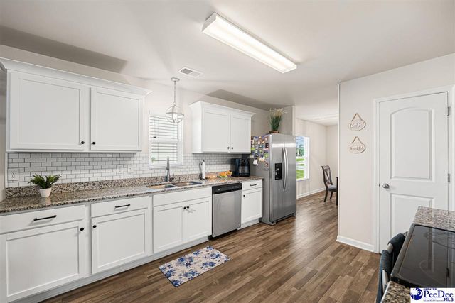 4035 Lake Russell Drive, Florence, SC 29501