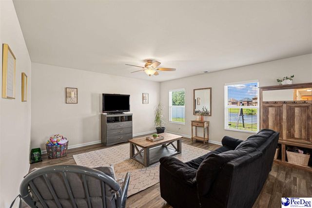 4035 Lake Russell Drive, Florence, SC 29501