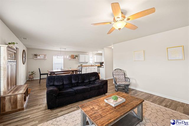 4035 Lake Russell Drive, Florence, SC 29501