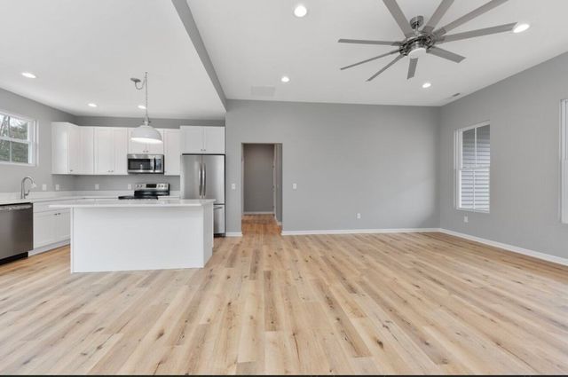 38 Nate Lane, London, KY 40744