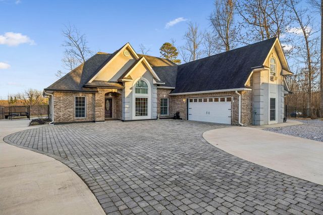 202 55th Avenue, Gruetli Laager, TN 37339