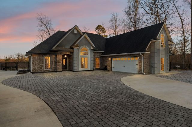 202 55th Avenue, Gruetli Laager, TN 37339