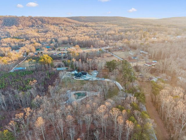 202 55th Avenue, Gruetli Laager, TN 37339