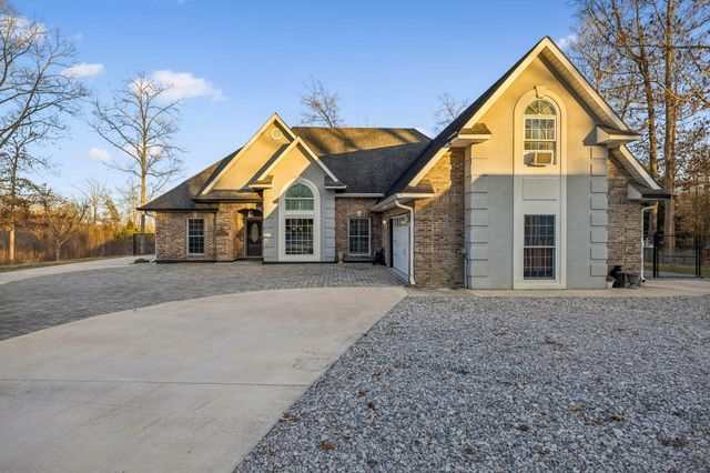 202 55th Avenue, Gruetli Laager, TN 37339