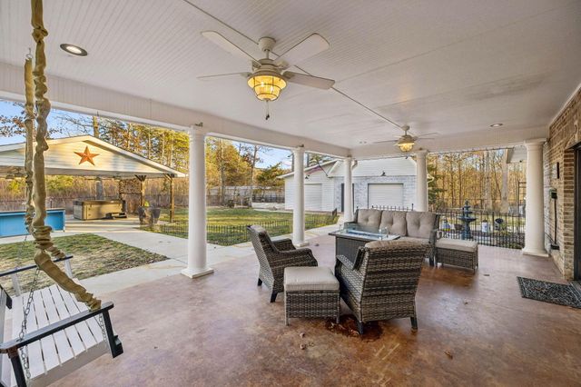 202 55th Avenue, Gruetli Laager, TN 37339