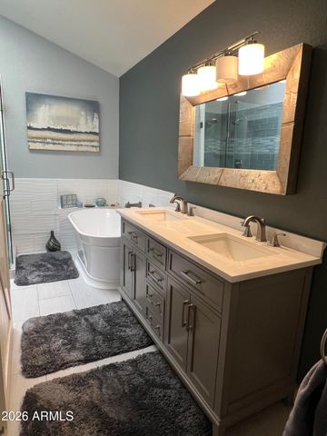 3534 E VERBENA Drive, Phoenix, AZ 85044