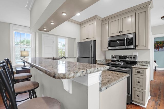 62 Montagu Street Carriage House, Charleston, SC 29401