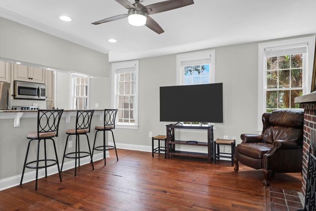 62 Montagu Street Carriage House, Charleston, SC 29401