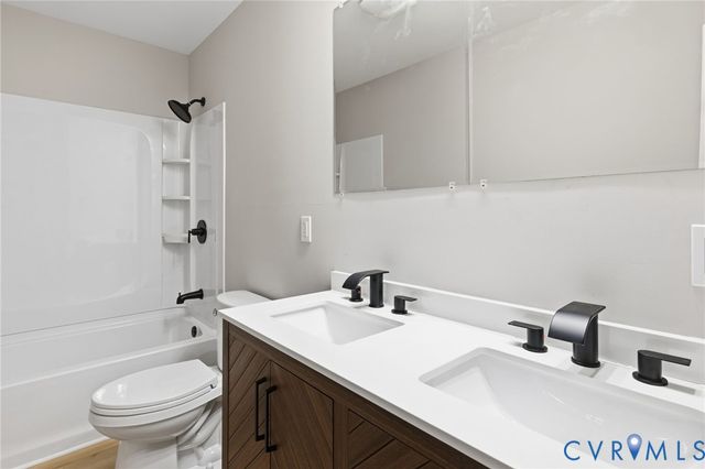 3128 Woodsong Dr, Midlothian, VA 23112