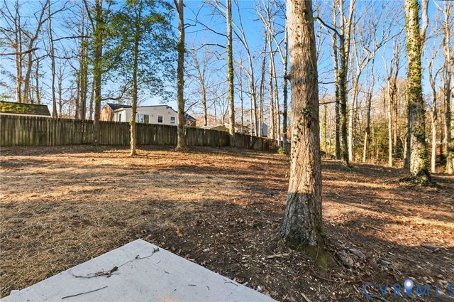 3128 Woodsong Dr, Midlothian, VA 23112