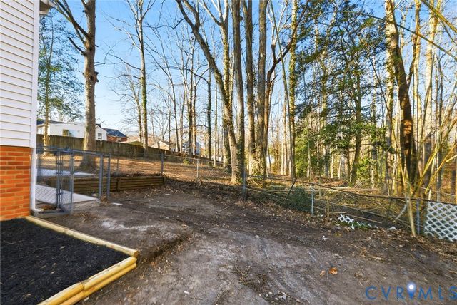 3128 Woodsong Dr, Midlothian, VA 23112