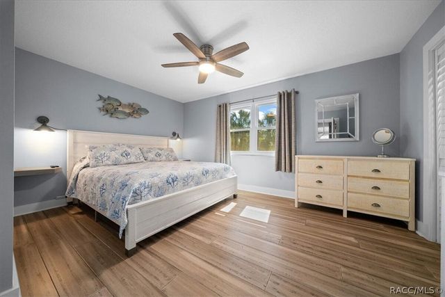 12046 W Gulf Breeze Court, Crystal River, FL 34429