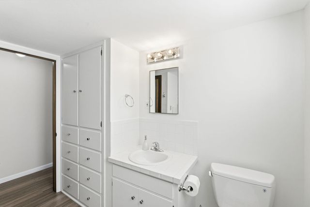 9015 W 11th St N, Wichita, KS 67212