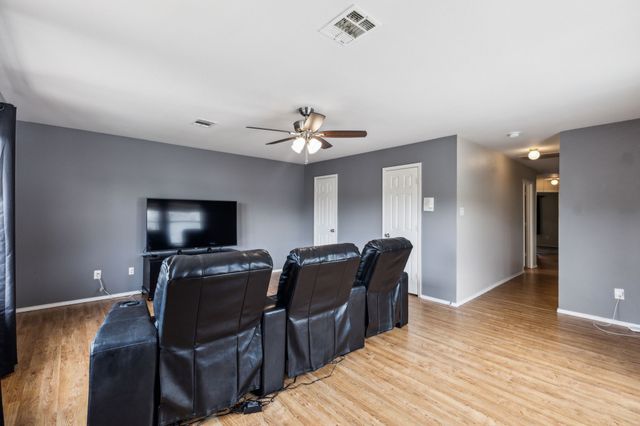 6709 Thornbury Drive, Plano, TX 75024