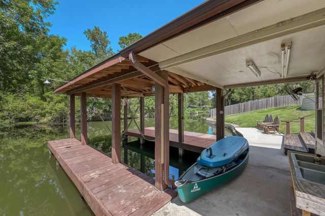 13847 Parkway Manor Drive, Willis, TX 77318