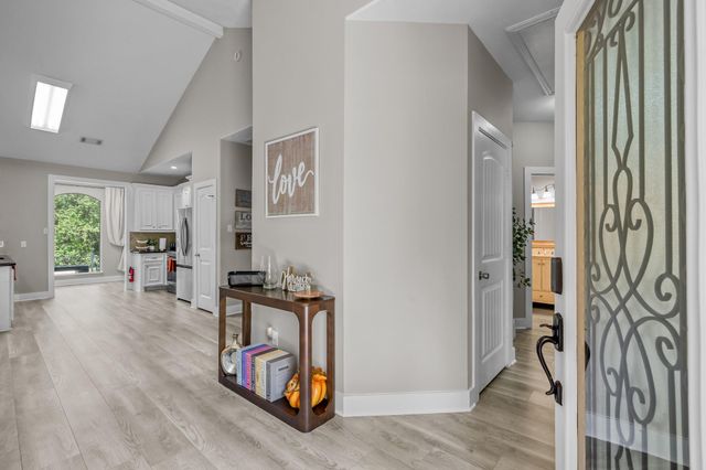 13847 Parkway Manor Drive, Willis, TX 77318