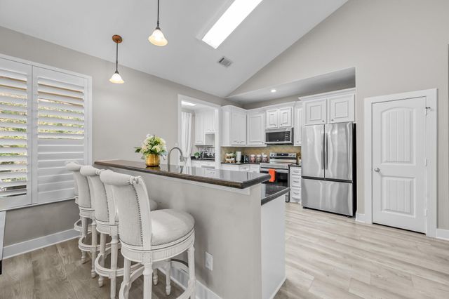 13847 Parkway Manor Drive, Willis, TX 77318