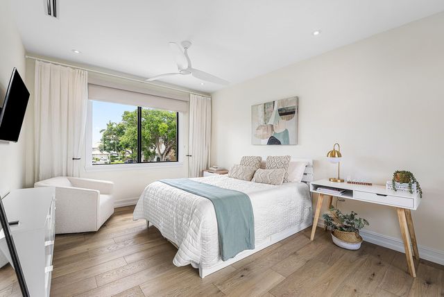 662 Boca Marina Court, Boca Raton, FL 33487