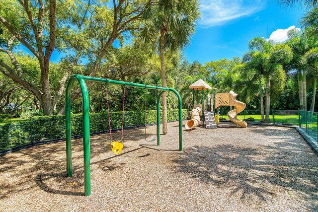 662 Boca Marina Court, Boca Raton, FL 33487