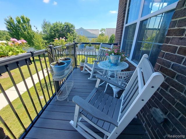 49503 Lantern Way, Canton, MI 48188