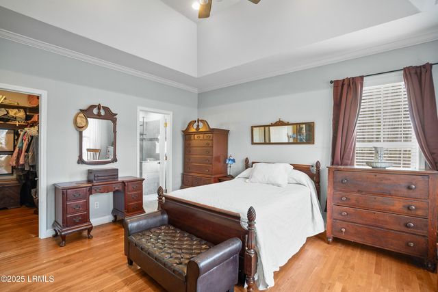 8 E River Drive, Beaufort, SC 29907