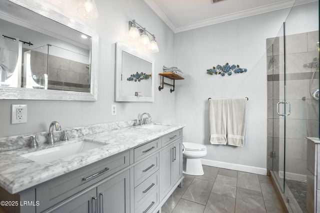 8 E River Drive, Beaufort, SC 29907