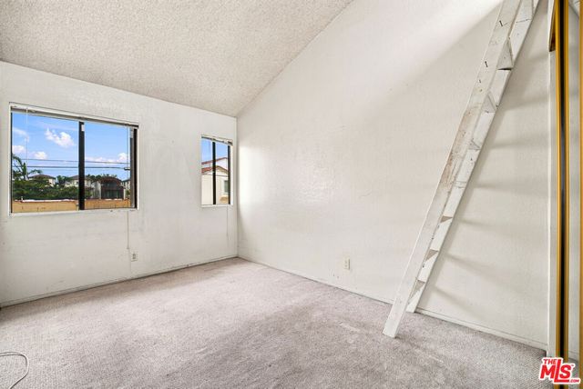 417 8th Street, Huntington Beach, CA 92648