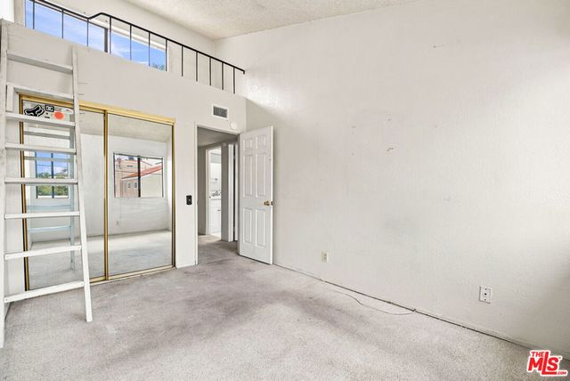 417 8th Street, Huntington Beach, CA 92648