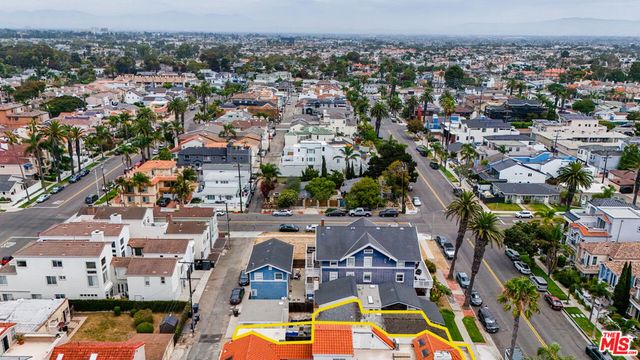 417 8th Street, Huntington Beach, CA 92648