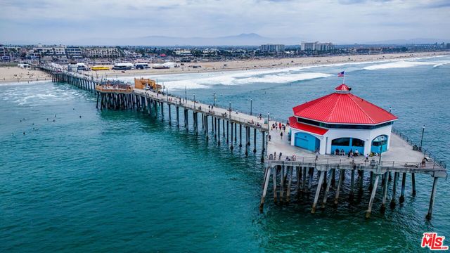 417 8th Street, Huntington Beach, CA 92648