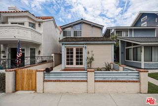 417 8th Street, Huntington Beach, CA 92648